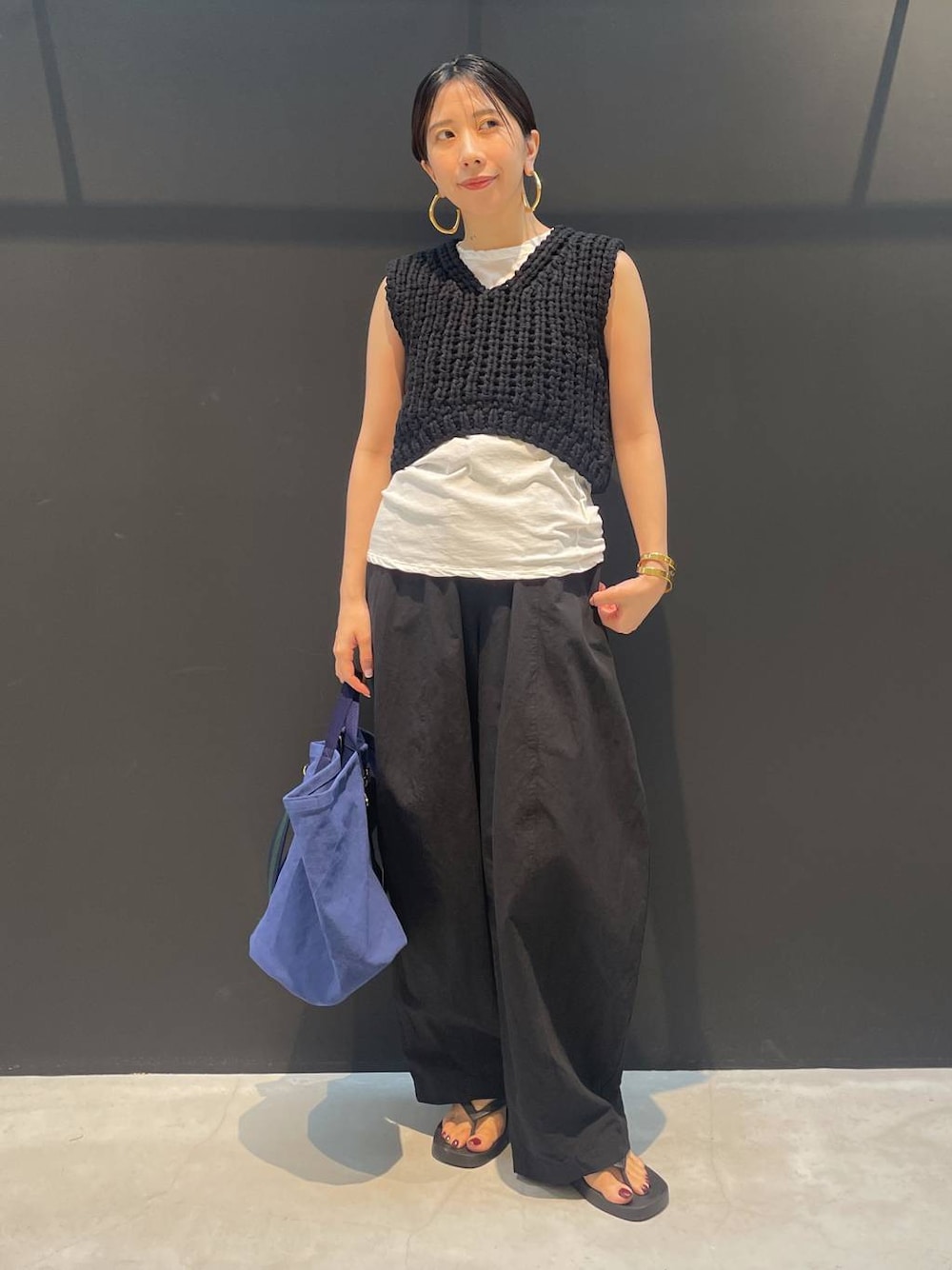 Curensology(カレンソロジー)/ローゲージハンドニットベストを使った