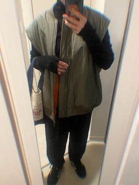 「アイテム（MA-1）」を使った、Mihoyade さん（レディース・158cm）の秋コーディネート