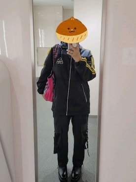 「アイテム（カーゴパンツ）」を使った、yunaさん（レディース・158cm）の秋コーディネート