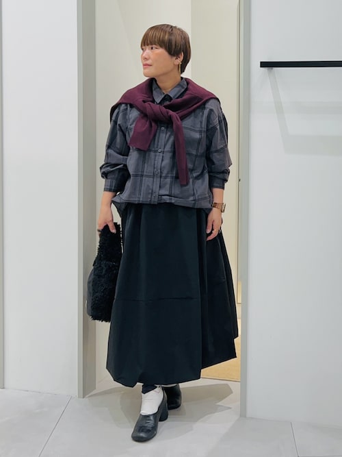 すっきりシルエットが叶う】大人のためのVネックニット/毛玉になり