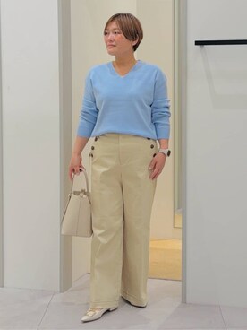 「THE SHOP TK （ザ ショップ ティーケー ）の【上品見えが叶う】Vネックニット/蓄熱/洗濯機OK（ニット/セーター、ブルー系）」を使った、タナさん（レディース・155cm）の冬コーディネート