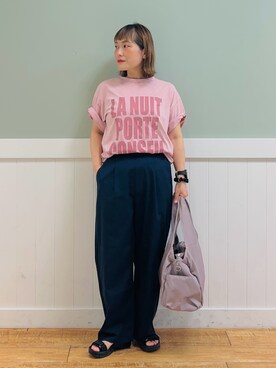 「アイテム（トートバッグ、パープル系）」を使った、タナさん（レディース・155cm）の夏コーディネート