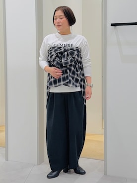 「THE SHOP TK （ザ ショップ ティーケー ）のロゴ＆フォトアソートロンT（Tシャツ/カットソー、ホワイト系）」を使った、タナさん（レディース・155cm）の秋コーディネート
