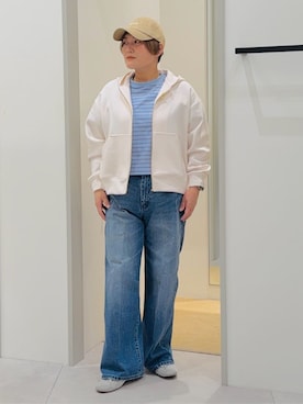 「THE SHOP TK （ザ ショップ ティーケー ）のAIBO DENIM ワイド（デニムパンツ、ブルー系）」を使った、タナさん（レディース・155cm）の春コーディネート
