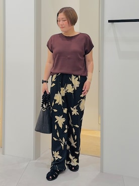 「THE SHOP TK （ザ ショップ ティーケー ）の【S-XL/ひんやりタッチ】多機能フレンチスリーブニット 洗濯機OK/UVケア/毛玉になりにくい（ニット/セーター、ブラウン系）」を使った、タナさん（レディース・155cm）の夏コーディネート