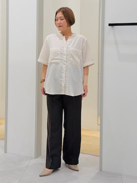「THE SHOP TK （ザ ショップ ティーケー ）の【M-XL/さりげなく二の腕カバー】5分袖Wポケットシャツ（シャツ/ブラウス、ホワイト系）」を使った、タナさん（レディース・155cm）の夏コーディネート