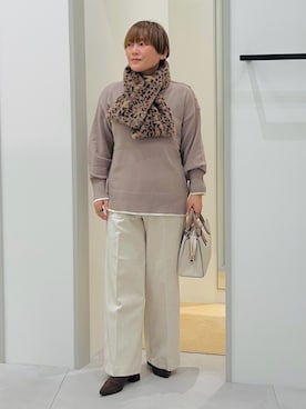 「アイテム（ストール/ショール）」を使った、タナさん（レディース・155cm）の秋コーディネート