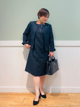 「大人ガーリー」｜「アイテム（ノーカラージャケット）」を使った、タナさん（レディース・155cm）の冬コーディネート