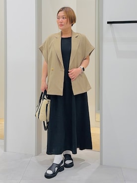 「THE SHOP TK （ザ ショップ ティーケー ）のメッシュスポーツサンダル（サンダル、ブラック系）」を使った、タナさん（レディース・155cm）の春コーディネート