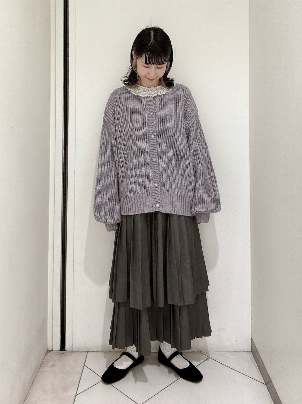 「ラベンダー、ehka sopo、エヘカソポ、レトロ、ガーリー」｜「ehka sopoのベロアパイピングシューズ（その他シューズ、ブラック系）」を使った、sakura✿さん（レディース・158cm）の秋コーディネートの1枚目の写真