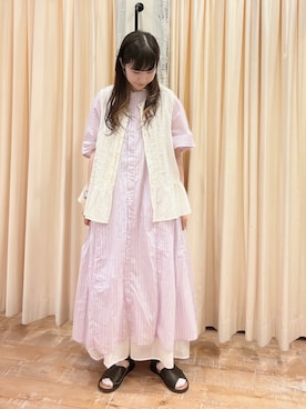 「オフホワイト」｜「アイテム（サンダル）」を使った、sakura✿さん（レディース・158cm）の春コーディネート