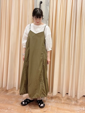 「オフホワイト」｜「アイテム（サンダル）」を使った、sakura✿さん（レディース・158cm）の春コーディネート