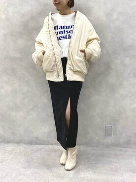 「NUN（エヌユーエヌ）のアイテム」を使った、ホソヤヤスコさん（レディース・161cm）の冬コーディネート