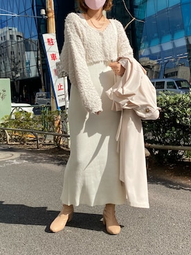 「ショート丈トップス」｜「アイテム（トレンチコート）」を使った、ホソヤヤスコさん（レディース・161cm）の冬コーディネート
