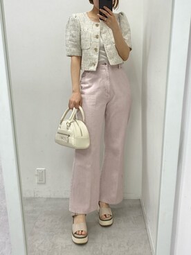 「ワイドパンツ」｜「アイテム（デニムパンツ、ピンク系）」を使った、ホソヤヤスコさん（レディース・161cm）の春コーディネート