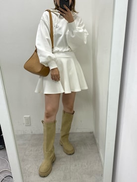 「LIMMSE（リムズ）のアイテム」を使った、ホソヤヤスコさん（レディース・161cm）の秋コーディネート