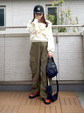 「アイテム（ショルダーバッグ）」を使った、Kay-teeeさん（レディース・150cm）の秋コーディネート