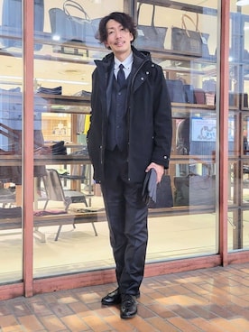 「アイテム（スーツベスト、グレー系）」を使った、piroya619さん（メンズ・182cm）の冬コーディネート