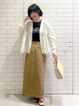 しおりさん（レディース・160cm）の春コーディネート