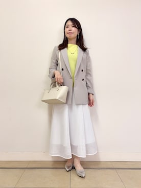 「UNTITLED（アンタイトル）の【新色追加/セットアップ可】エアリー ダブルブレストジャケット（テーラードジャケット、ベージュ系）」を使った、asamiさん（レディース・156cm）の春コーディネート