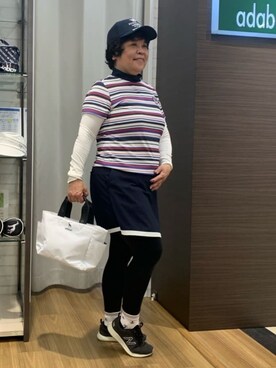 「adabat（アダバット）の【新レーベル ADABAT NAVY】吸水速乾/接触冷感 マルチボーダーモックネックT（Tシャツ/カットソー、ホワイト系）」を使った、みさりんさん（レディース・152cm）の春コーディネート