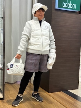 「adabat（アダバット）のニットコンビパデットブルゾン（ブルゾン、ホワイト系）」を使った、みさりんさん（レディース・152cm）の冬コーディネート