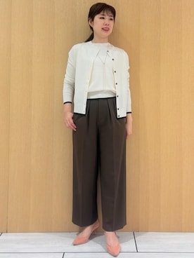 「UNTITLED（アンタイトル）の【アンサンブル可/薄手/洗える】5分袖クルーニット（ニット/セーター、ベージュ系）」を使った、CHISATOさん（レディース・154cm）の秋コーディネート