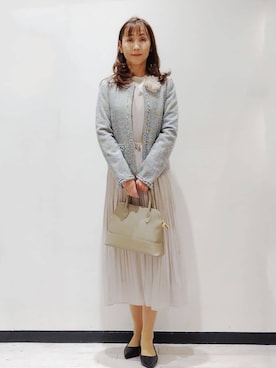 「アイテム（ブローチ/コサージュ、ベージュ系）」を使った、yseさん（レディース・151cm）の冬コーディネート