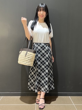 「index（インデックス）のシアーバルーンスリーブトップス【洗濯機OK/接触冷感/UVケア】（T Shirts、ホワイト系）」を使った、yunさん（レディース・155cm）の春コーディネート