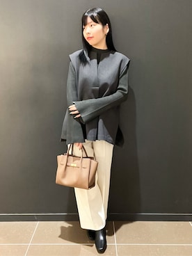 「OPAQUE.CLIP（オペークドットクリップ）の◆ウォームタッチ ワイドパンツ【洗濯機洗OK/ストレッチ】≪SS～LL≫（Pants、ホワイト系）」を使った、yunさん（レディース・155cm）の秋コーディネート