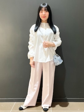 「OPAQUE.CLIP（オペークドットクリップ）のキャンディスリーブシャツ【洗濯機OK】（Shirts、ホワイト系）」を使った、yunさん（レディース・155cm）の冬コーディネート