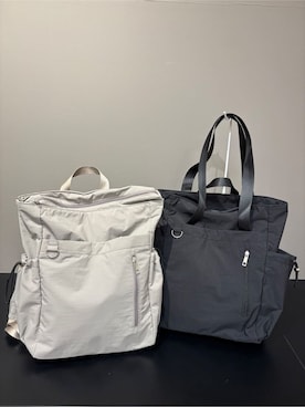 「SHOO・LA・RUE（シューラルー）の【撥水】トートにもなる2WAYリュック（バックパック/リュック、ブラック系）」を使った、yamaさん（レディース）の秋コーディネート