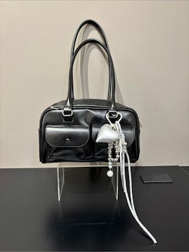 「SHOO・LA・RUE（シューラルー）のマルチパフハートチャーム（チャーム、シルバー系）」を使った、yamaさん（レディース）の冬コーディネート