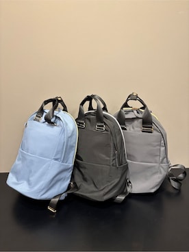 「SHOO・LA・RUE（シューラルー）の【撥水/9ポケット】コロンとしたフォルムが愛らしい キャリーオン ラウンドリュック（バックパック/リュック、グレー系）」を使った、yamaさん（レディース）の冬コーディネート