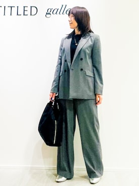 「アイテム（アクセサリー、ピンク系）」を使った、めいさん（レディース・160cm）の秋コーディネート