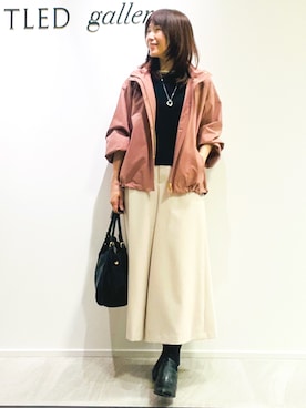 「Reflect（リフレクト）のアイテム（パンツ）」を使った、めいさん（レディース・160cm）の秋コーディネート
