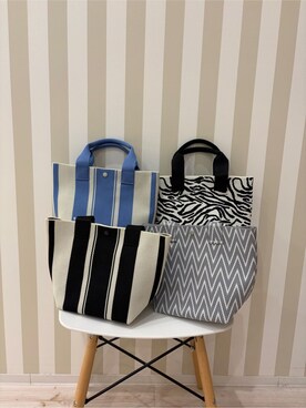 「SHOO・LA・RUE（シューラルー）の大人のカジュアルスタイルに ニットランチトートバッグ（トートバッグ、ブルー系）」を使った、ゆうゆうさん（レディース・153cm）の冬コーディネート