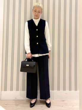 「grove（グローブ）の【マシンウォッシュ/防シワ/UVカット】裾プリーツ取り外しボウタイブラウス（シャツ/ブラウス、ホワイト系）」を使った、Ayumiさん（レディース・168cm）の冬コーディネート
