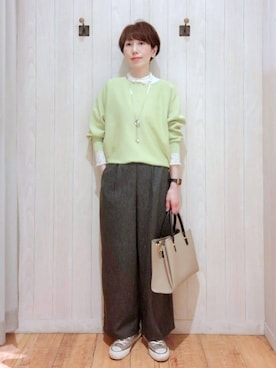 「SHOO・LA・RUE（シューラルー）の【洗濯機可/S-LL】さらりと軽やか インせず着られる すっきり見えドルマンニット（ニット/セーター、グリーン系）」を使った、Ribさん（レディース・163cm）の春コーディネート