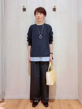 「SHOO・LA・RUE（シューラルー）の【洗濯機可/セットアップ可】サラっと軽やか ワイドストレートパンツ（その他パンツ、ブルー系）」を使った、Ribさん（レディース・163cm）の冬コーディネート