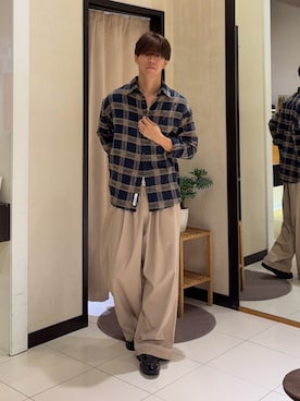 「CPCM（シーピーシーエム）のアイテム（パンツ）」を使った、swokpalさん（メンズ・172cm）の秋コーディネート
