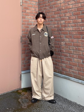 「CPCM（シーピーシーエム）のバックワッペンコーチジャケット（ブルゾン、グレー系）」を使った、swokpalさん（メンズ・172cm）の夏コーディネート