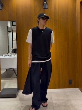 「URBAN RESEARCH（アーバンリサーチ）のISLAND SLIPPER　202EVA（サンダル、ブラック系）」を使った、髙鍋サワさん（メンズ・178cm）の夏コーディネート