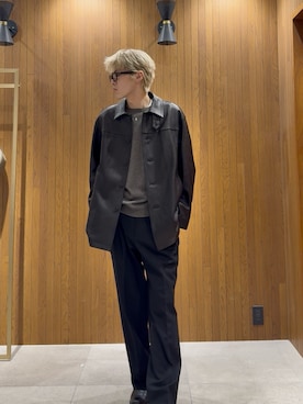 「URBAN RESEARCH（アーバンリサーチ）のアイテム（メガネ）」を使った、髙鍋サワさん（メンズ・178cm）の秋コーディネート