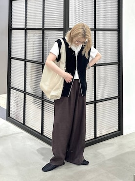「LEPSIM（レプシィム）の《リネンライクドライシリーズ》ギャザーワイドパンツ　638911（その他パンツ、ブラウン系）」を使った、aya.さん（148cm）の春コーディネート