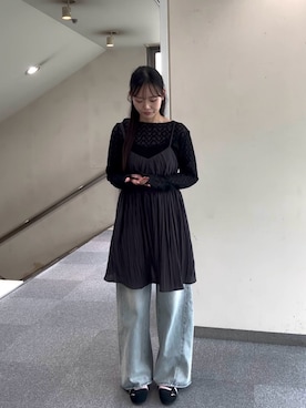 「KBF（ケイビーエフ）のリンクルミニキャミワンピース（ワンピース、グレー系）」を使った、yukaさん（レディース・162cm）の春コーディネート