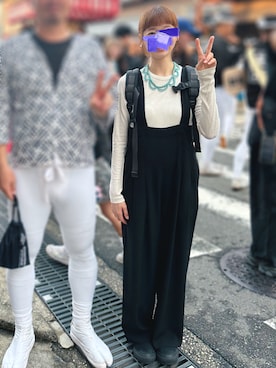 「アイテム（ネックレス、ブルー系）」を使った、こずえ さん（レディース・156cm）の秋コーディネート