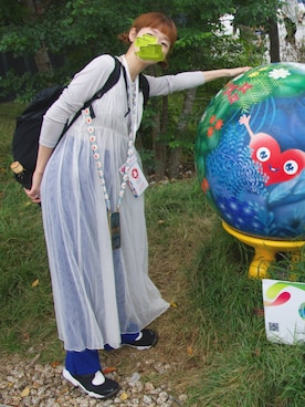 「アイテム（PC・スマホグッズ/家電）」を使った、こずえ さん（レディース・156cm）の秋コーディネート