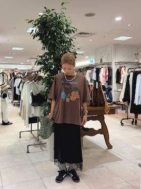 「CIAOPANIC TYPY（チャオパニックティピー）の【AMALFI】ワンポイント刺繍アソートプリントTee（Tシャツ/カットソー、ブラウン系）」を使った、sakura154typさん（レディース・154cm）の夏コーディネート