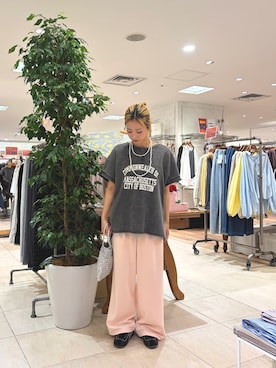 「CIAOPANIC TYPY（チャオパニックティピー）のアシッド加工裏毛フレンチスリーブロゴトップス（Tシャツ/カットソー、グレー系）」を使った、sakura154typさん（レディース・154cm）の春コーディネート